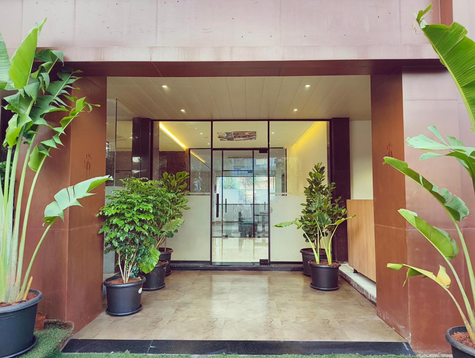 Hotel Maritan - Hitech City, 3*