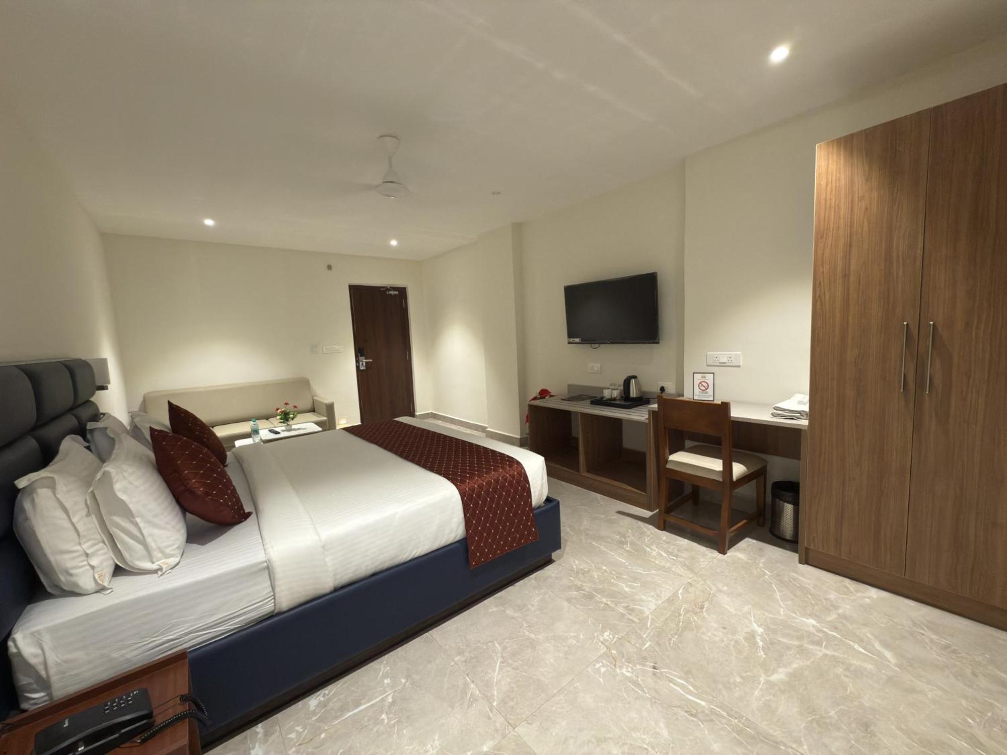 Maritan - Hitech City, 3*